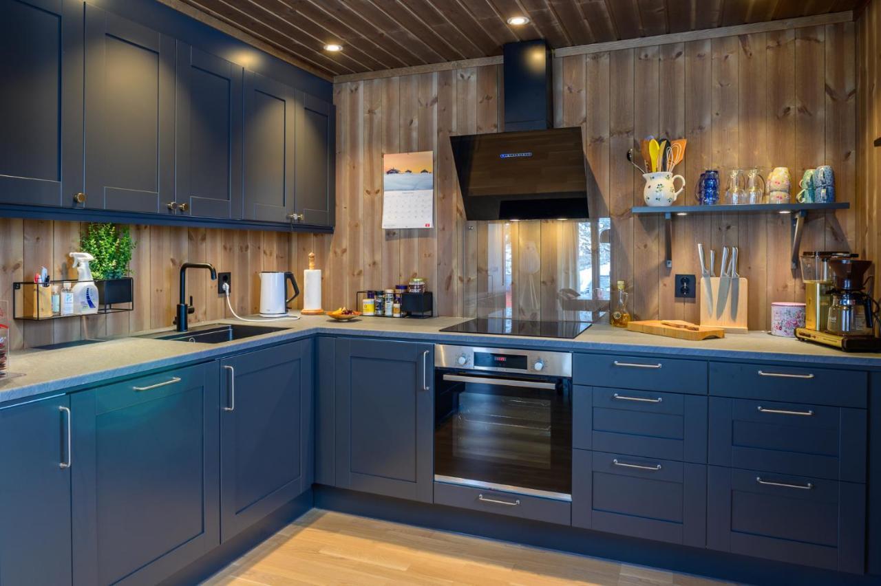 Superior Cabin Ballstad Lofoten Екстериор снимка