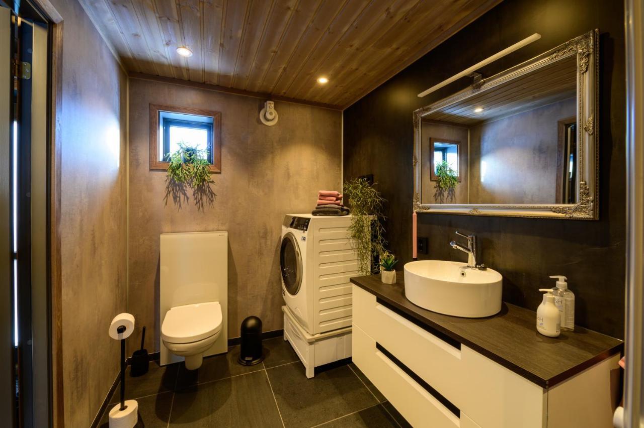Superior Cabin Ballstad Lofoten Екстериор снимка